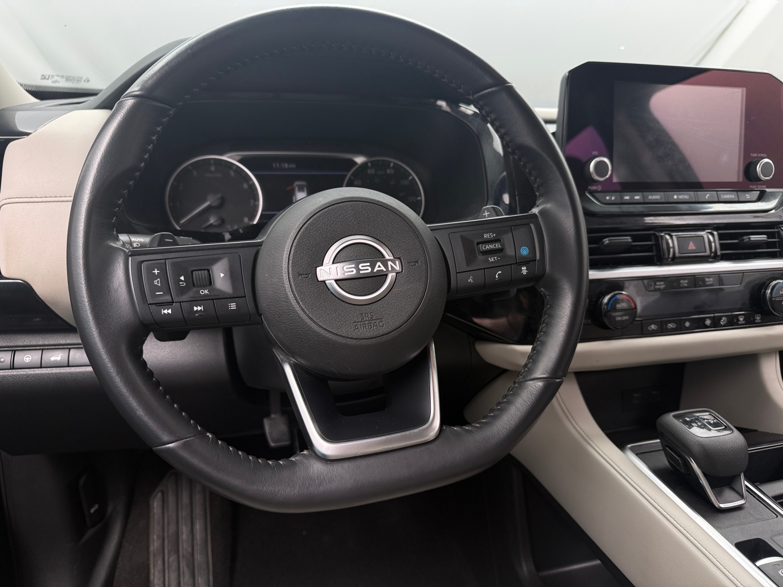 Thumbnail: 2024 Nissan Pathfinder - 5