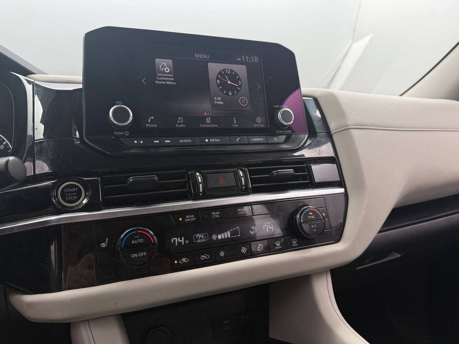 Thumbnail: 2024 Nissan Pathfinder - 4