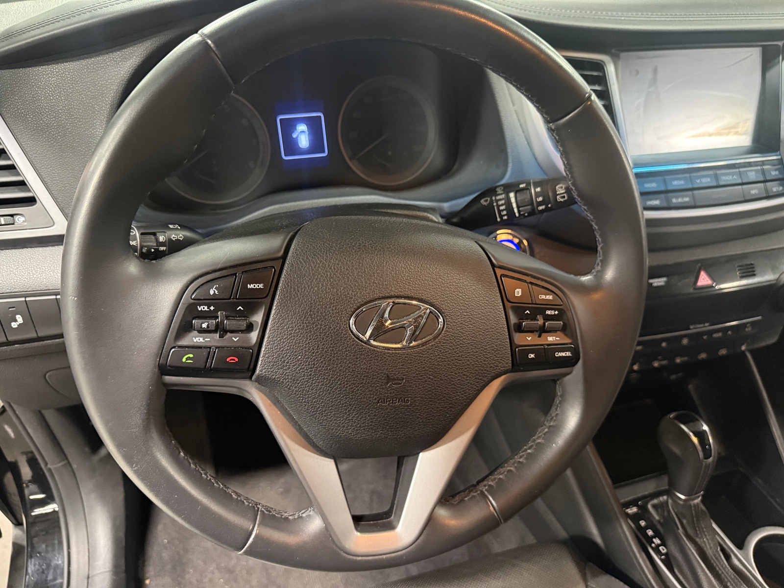 Thumbnail: 2017 Hyundai Tucson - 4