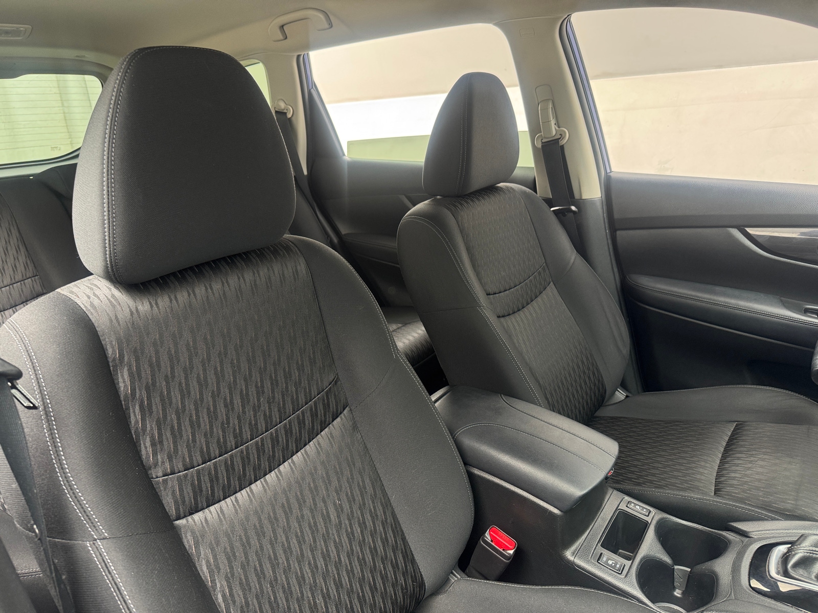 Thumbnail: 2018 Nissan Rogue - 2