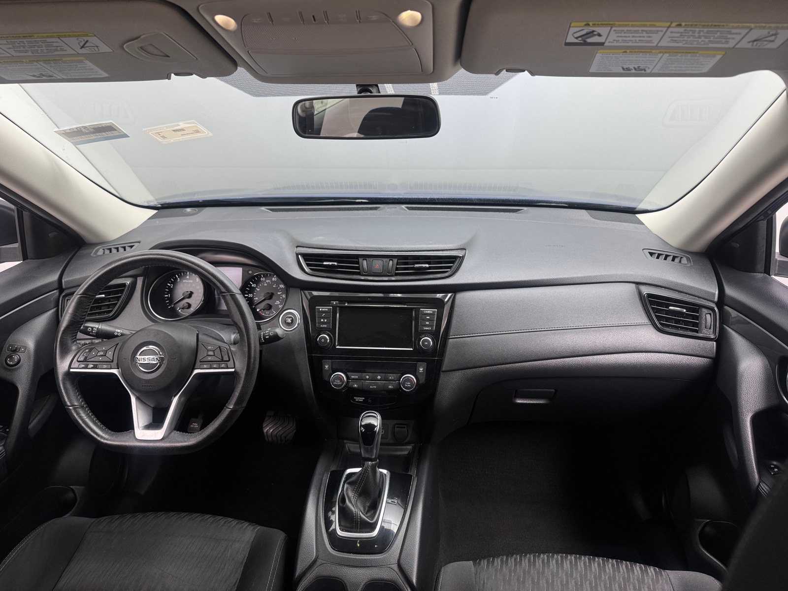 Thumbnail: 2018 Nissan Rogue - 3