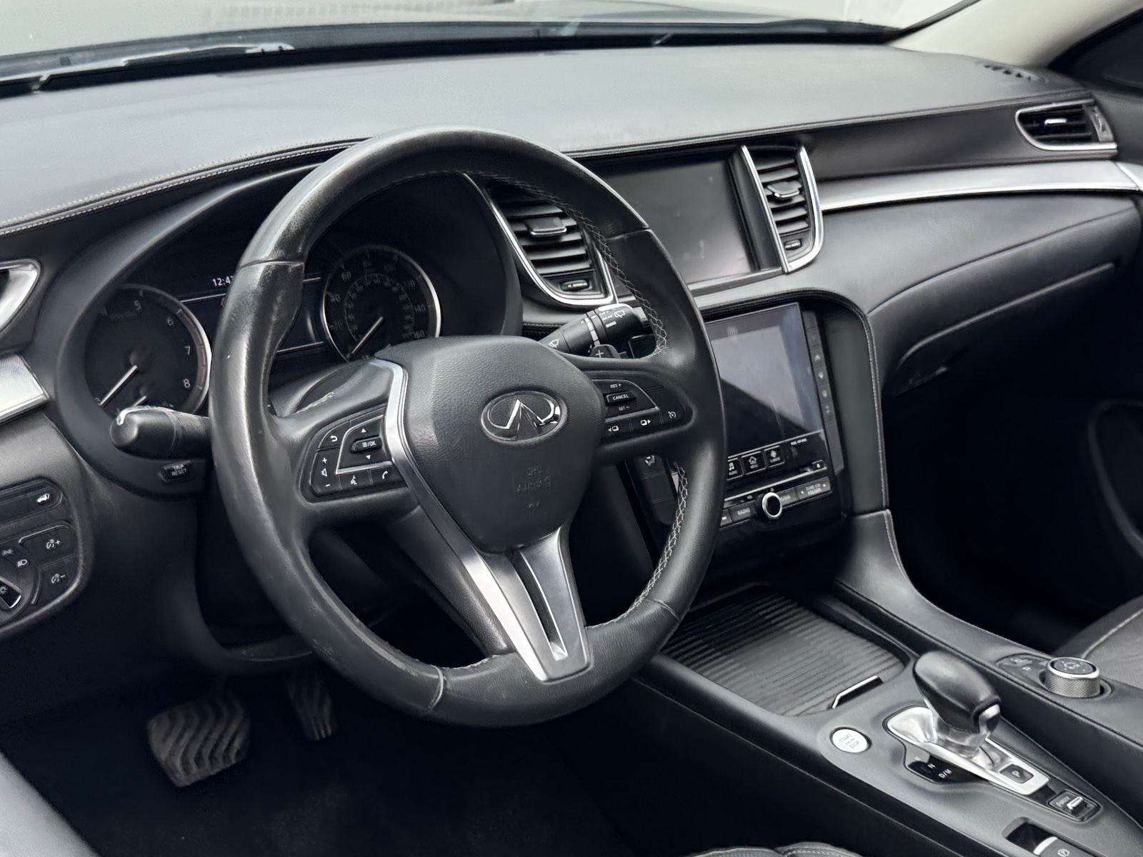 Thumbnail: 2019 INFINITI QX50 - 4