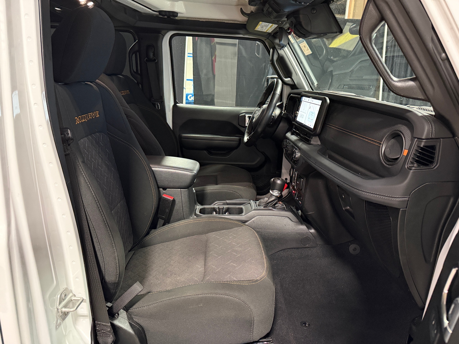 Thumbnail: 2024 Jeep Gladiator - 2