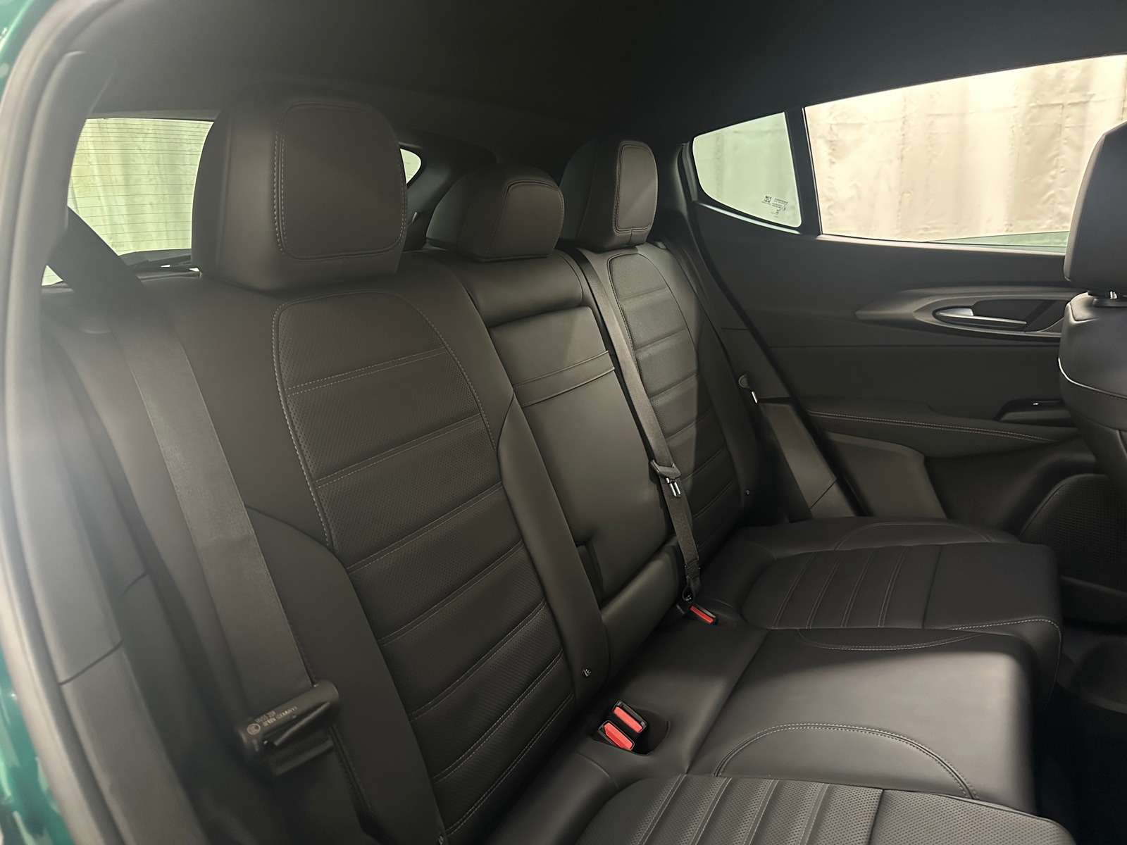 Thumbnail: 2025 Alfa Romeo Tonale - 6