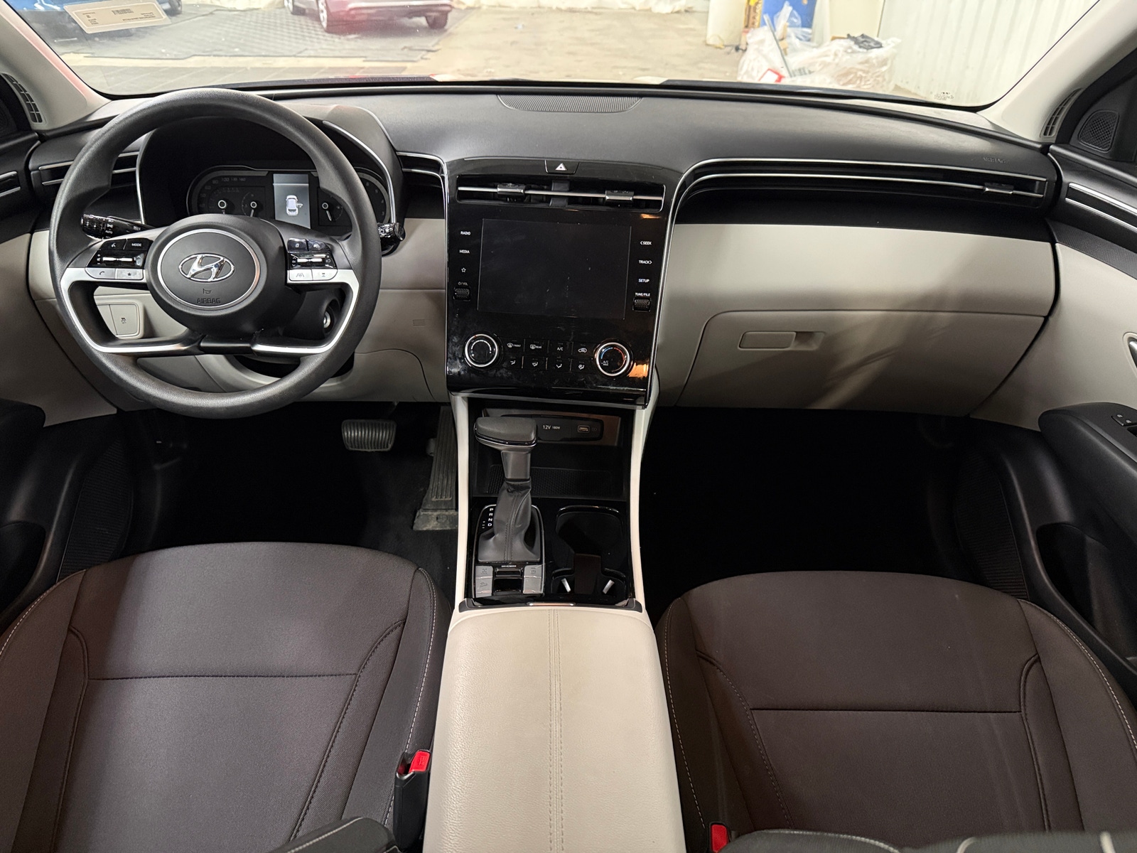 Thumbnail: 2024 Hyundai Tucson - 3