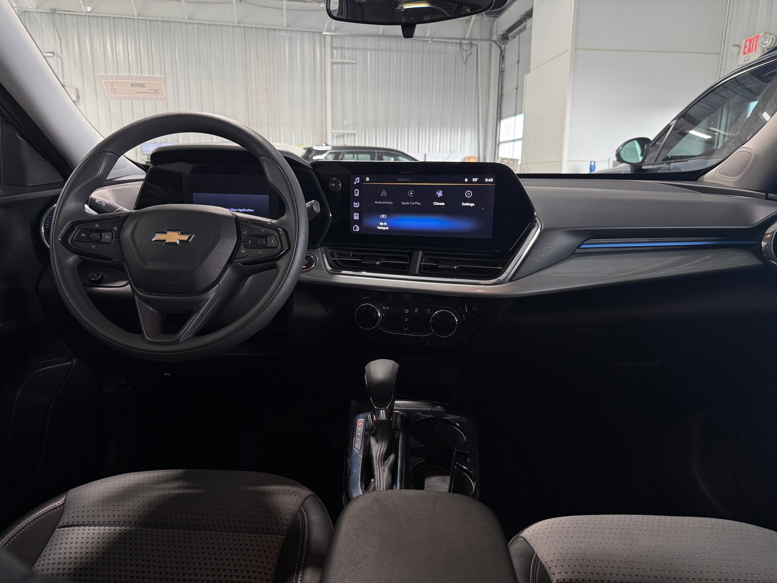 Thumbnail: 2025 Chevrolet Trax - 3