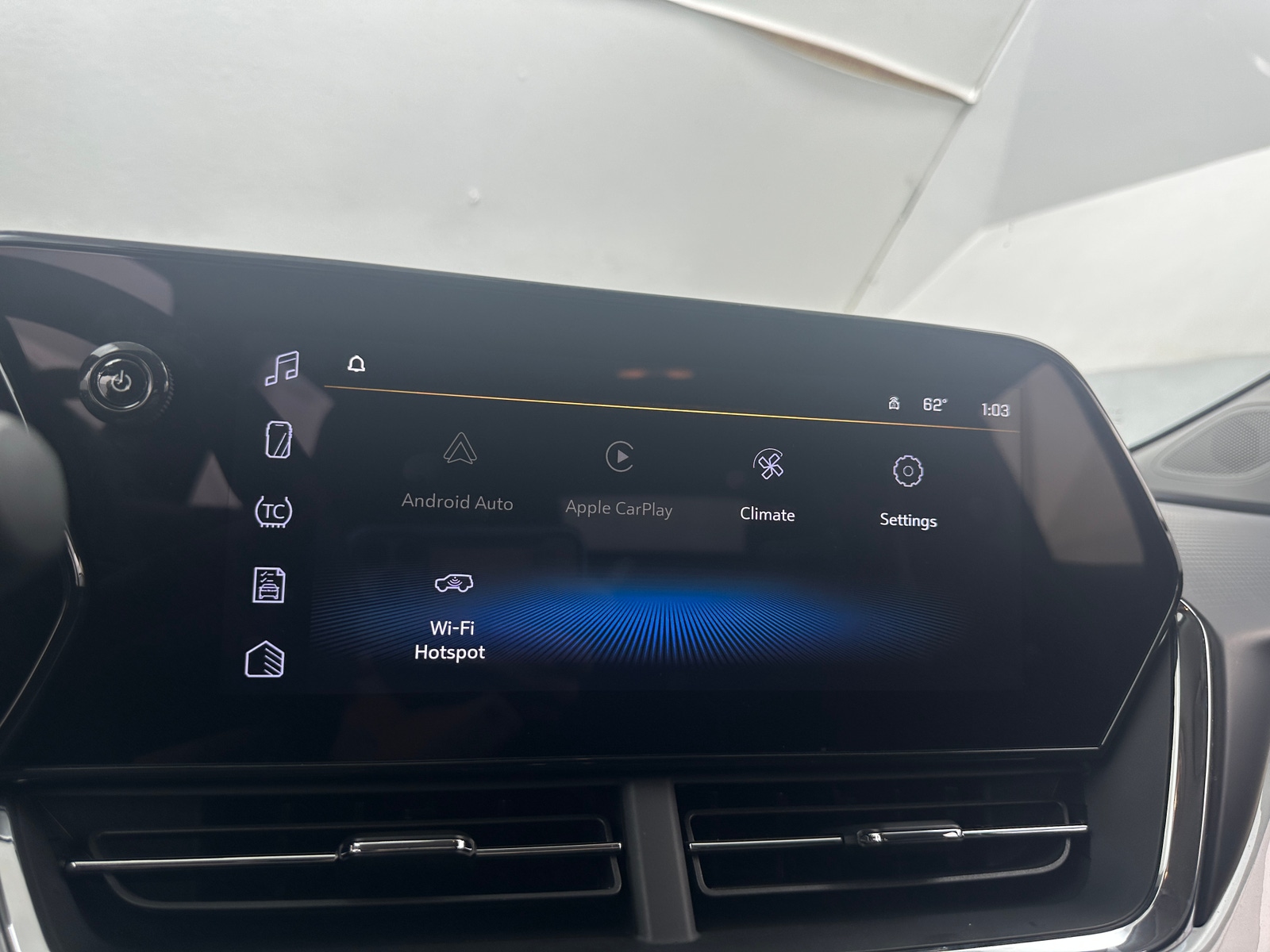 Thumbnail: 2025 Chevrolet Trax - 4