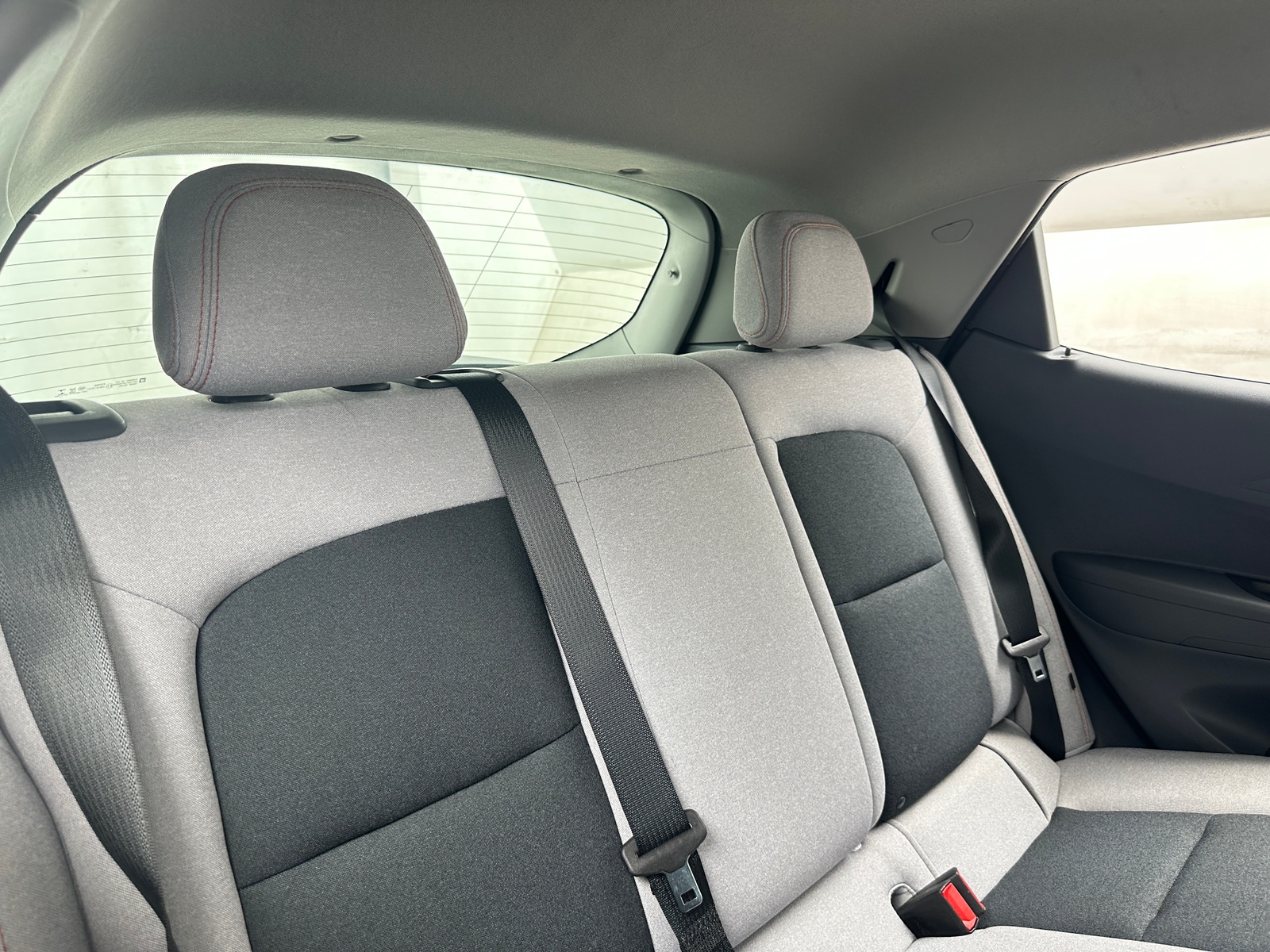 Thumbnail: 2017 Chevrolet Bolt EV - 6