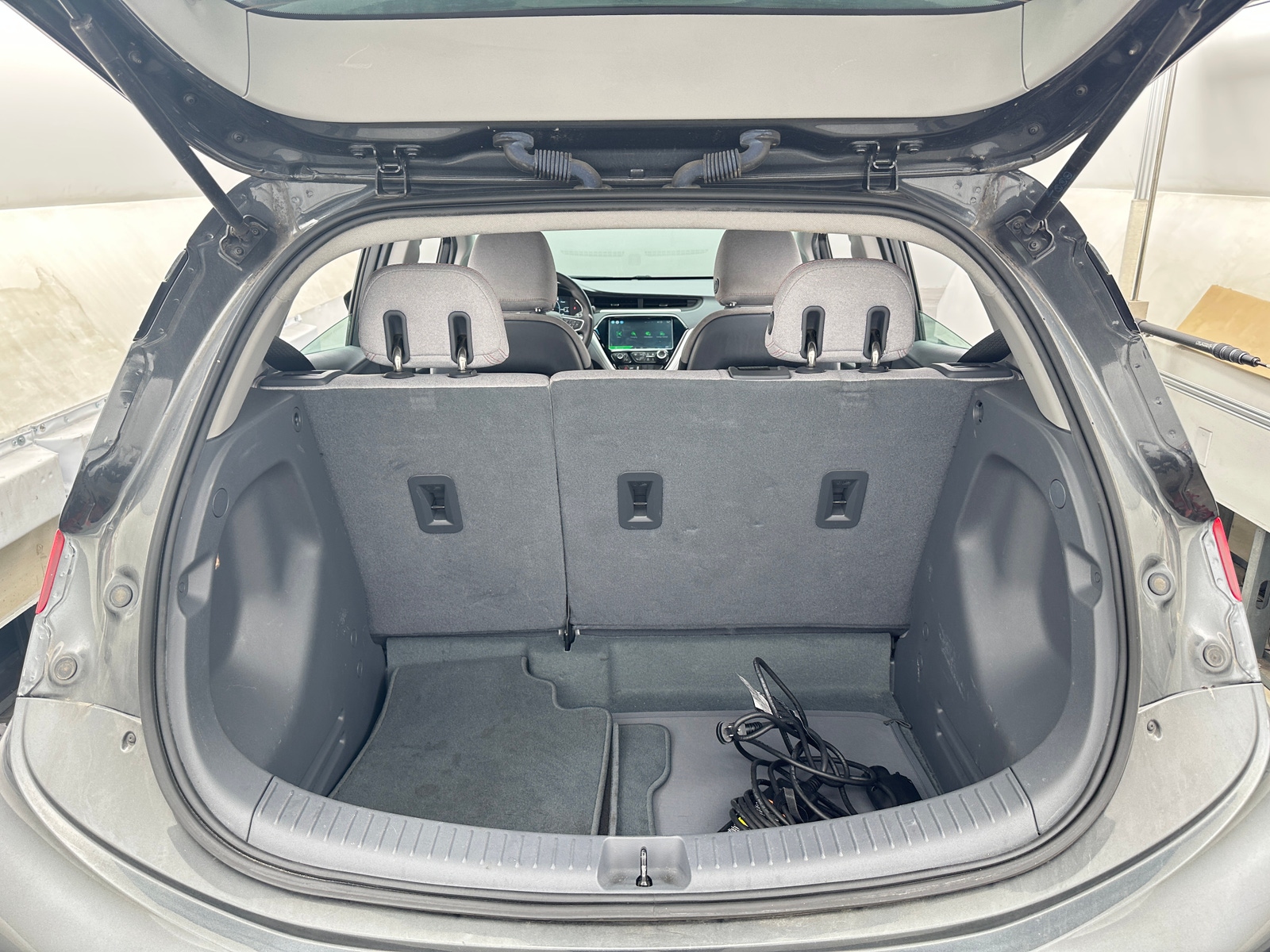 Thumbnail: 2017 Chevrolet Bolt EV - 7