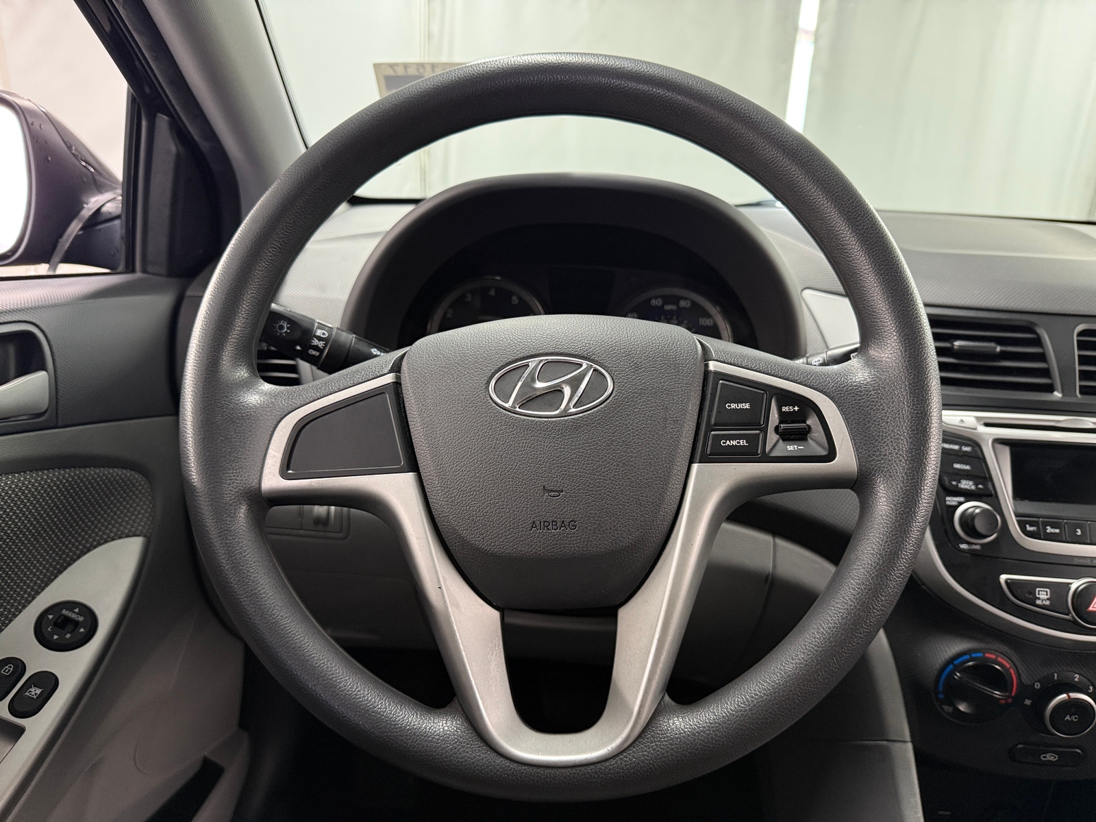 Thumbnail: 2014 Hyundai Accent - 5