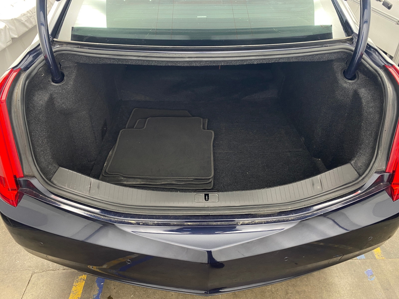 Thumbnail: 2015 Cadillac XTS - 6