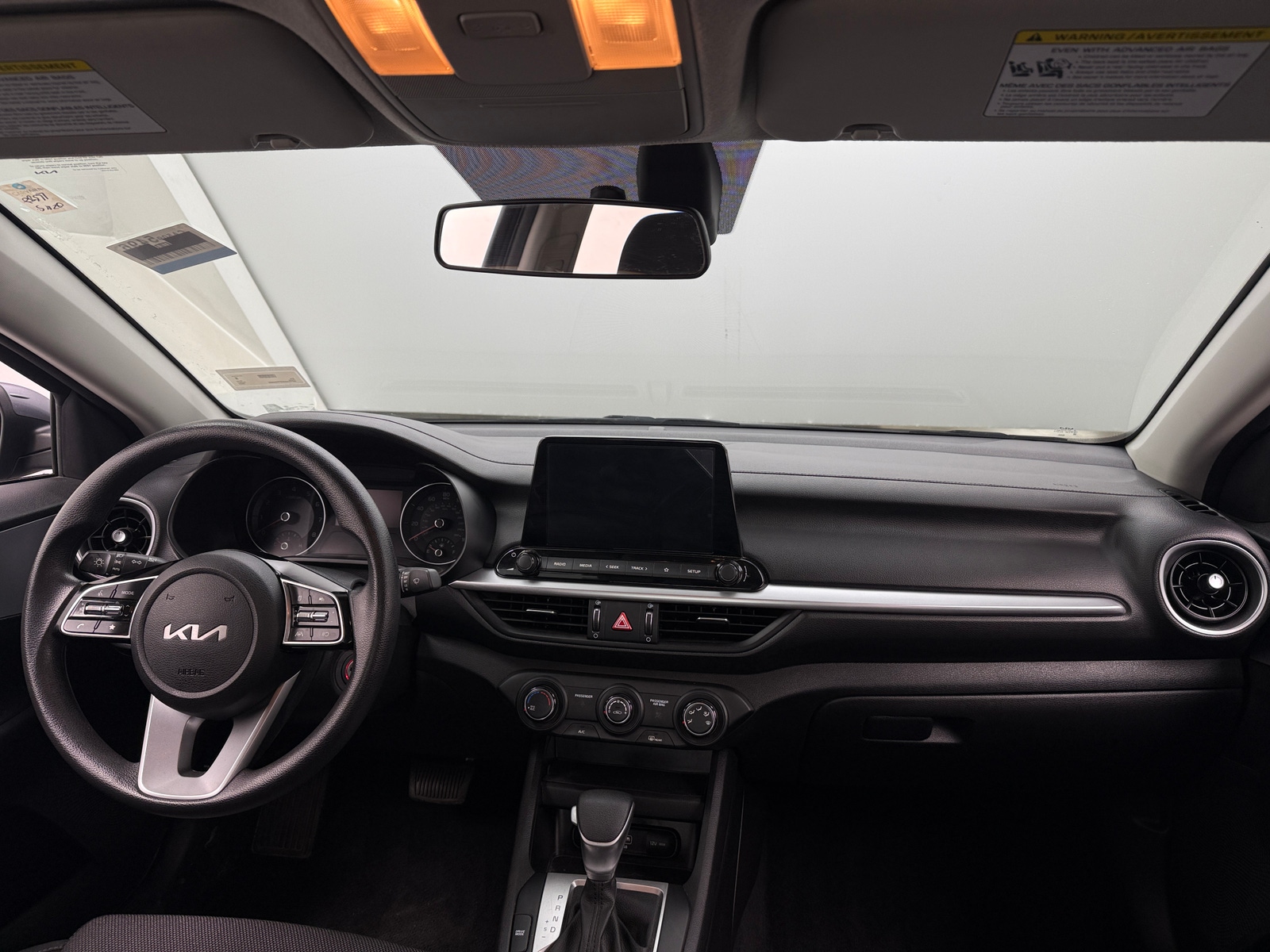 Thumbnail: 2023 Kia Forte - 3