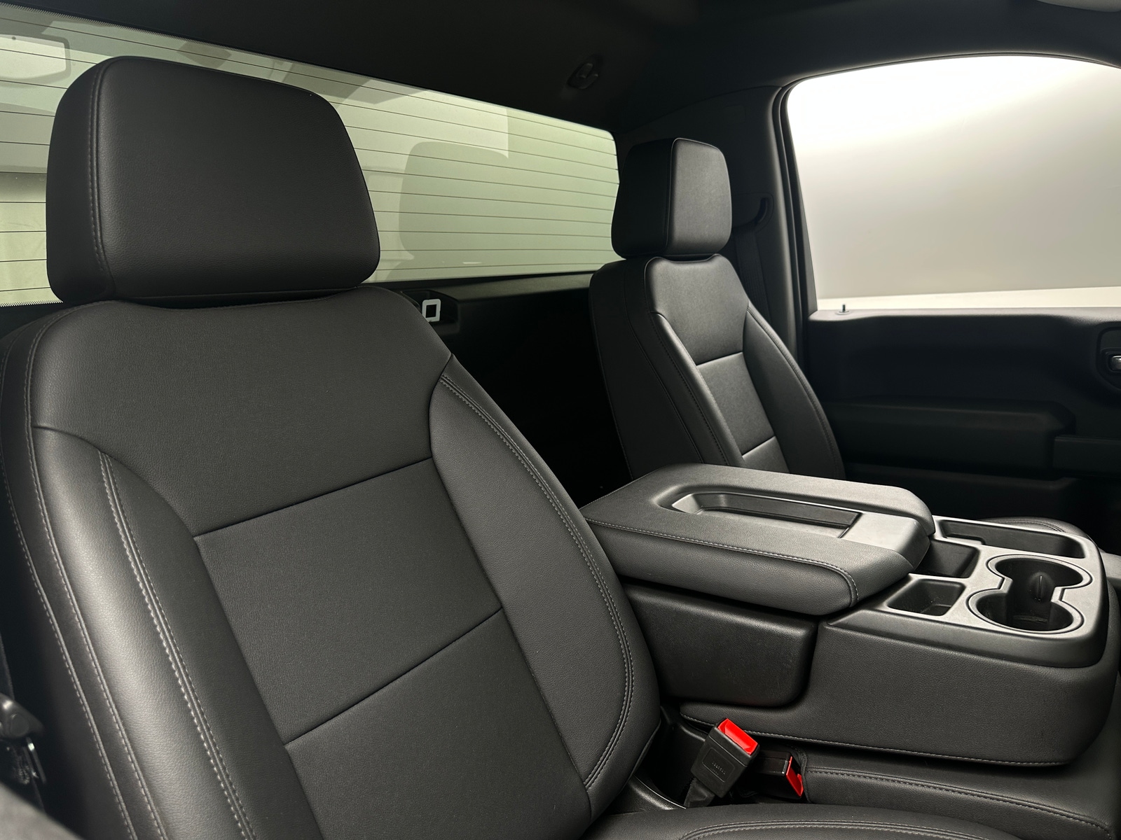 Thumbnail: 2025 GMC Sierra 2500 - 2