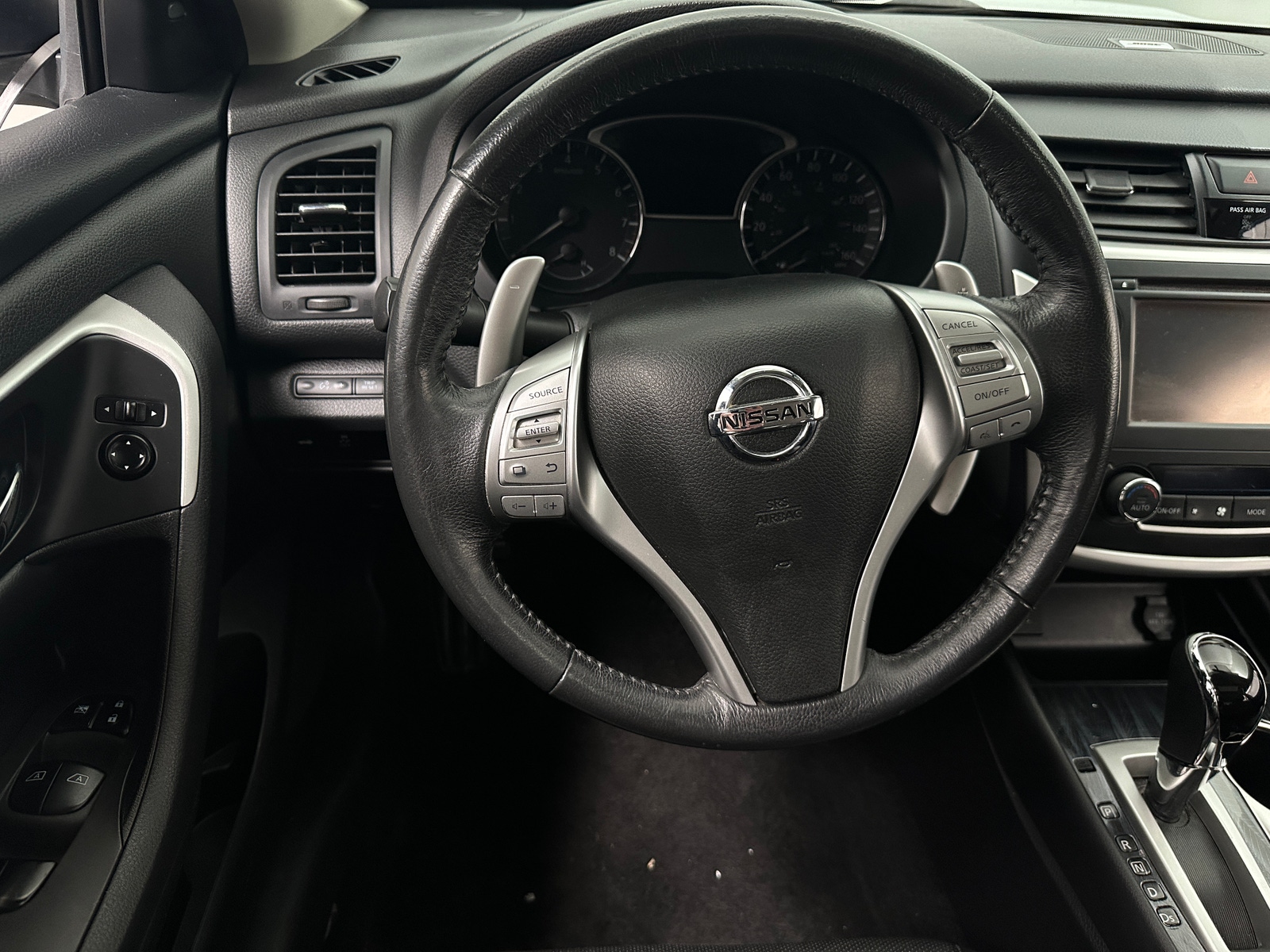 Thumbnail: 2016 Nissan Altima - 4