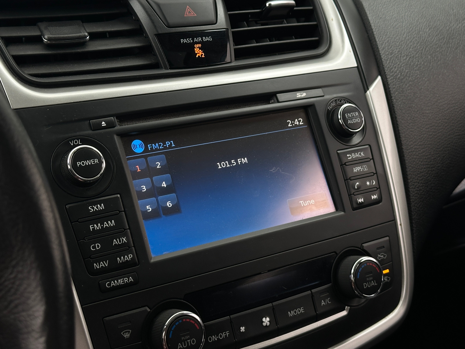 Thumbnail: 2016 Nissan Altima - 3