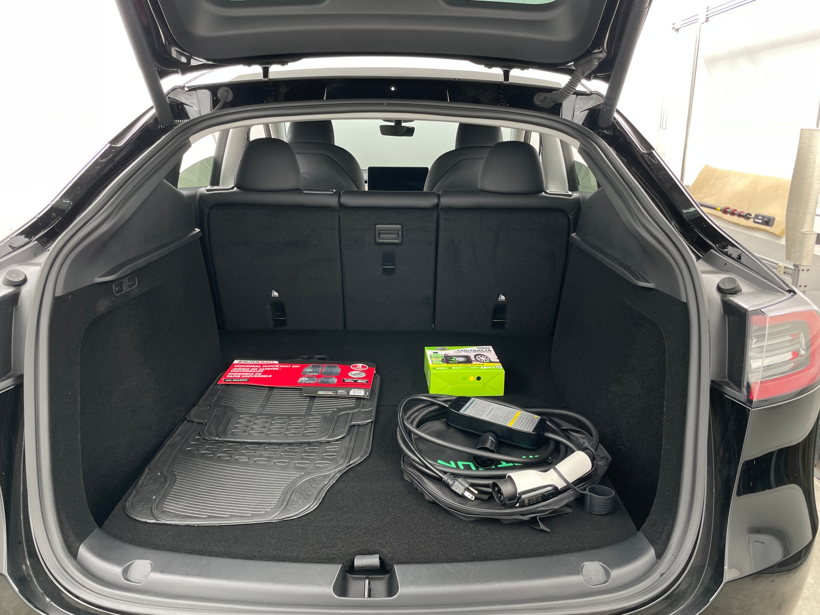 Thumbnail: 2025 Tesla Model Y - 6