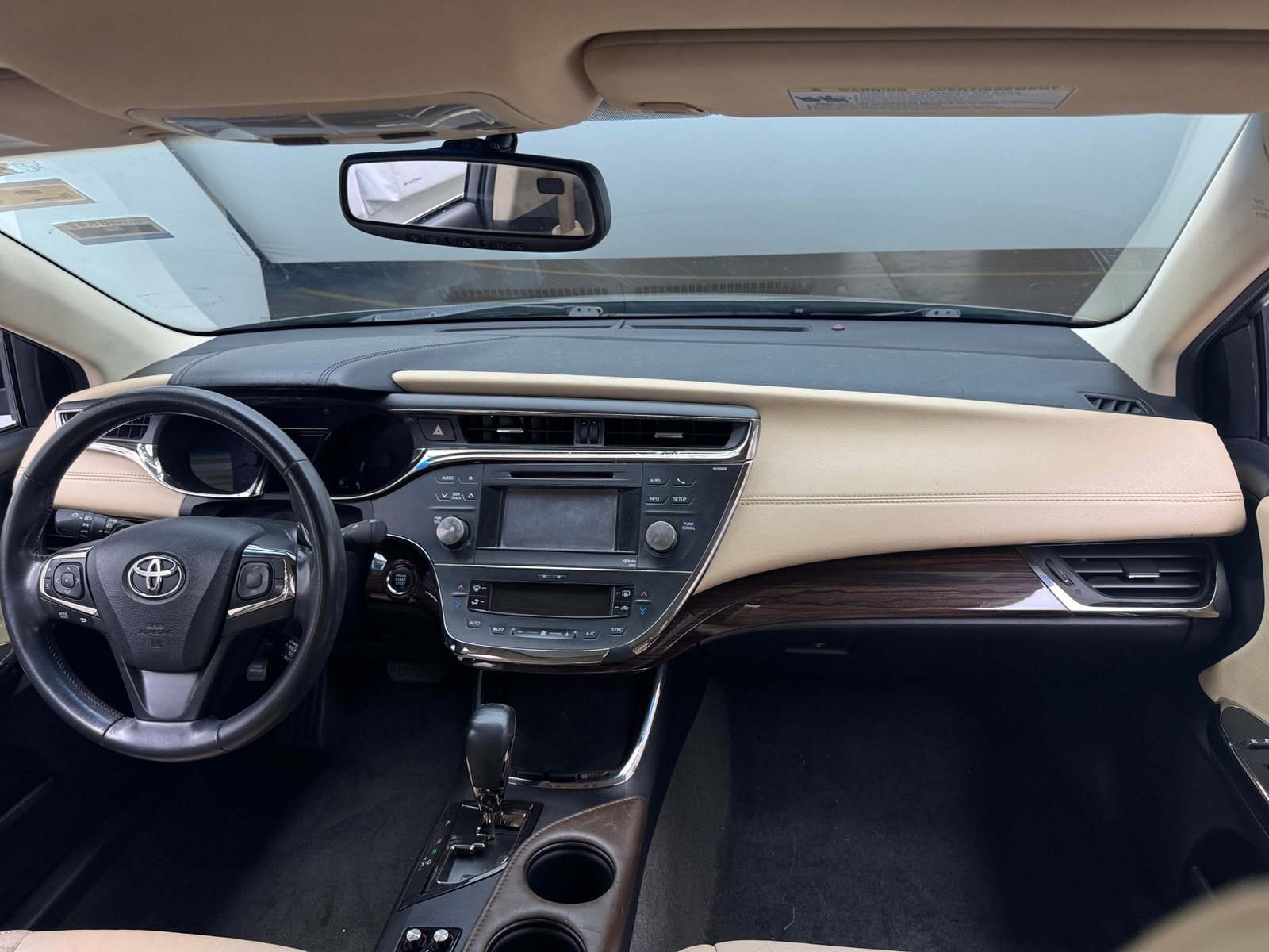 Thumbnail: 2013 Toyota Avalon - 3