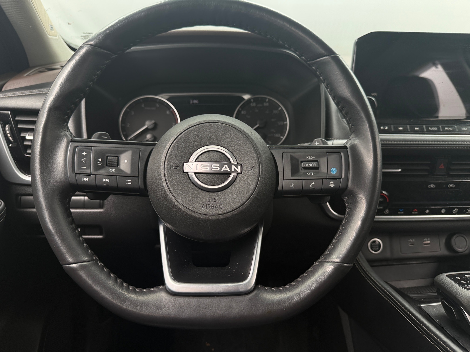 Thumbnail: 2023 Nissan Rogue - 4