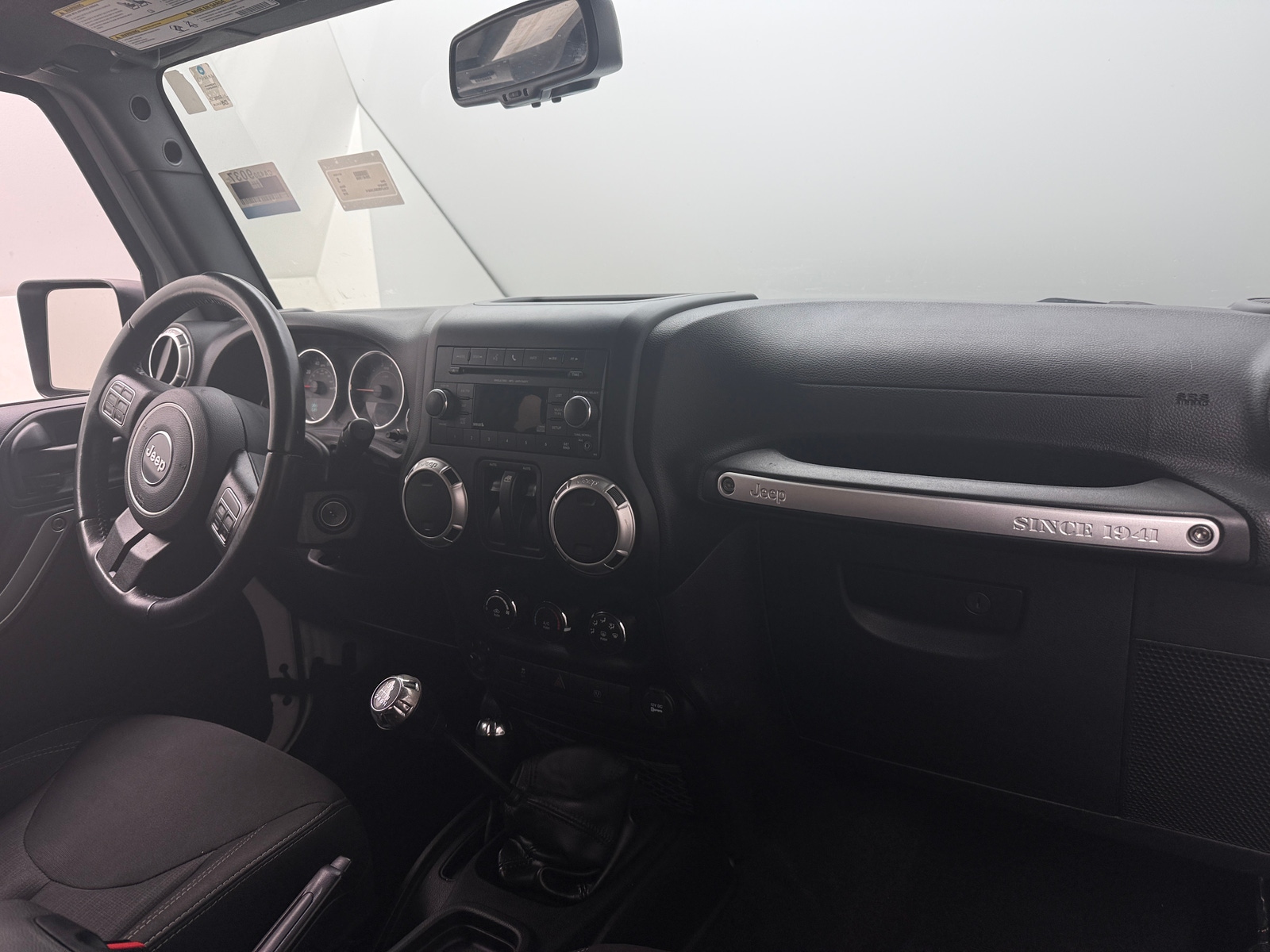 Thumbnail: 2016 Jeep Wrangler - 3