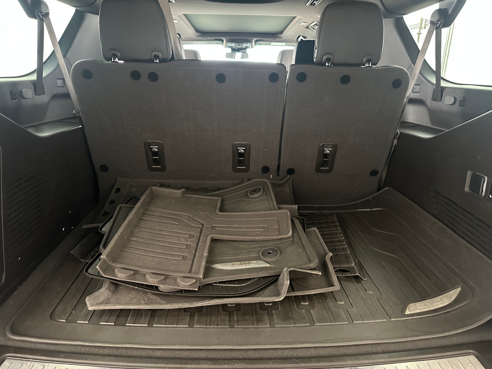 Thumbnail: 2023 GMC Yukon XL - 6