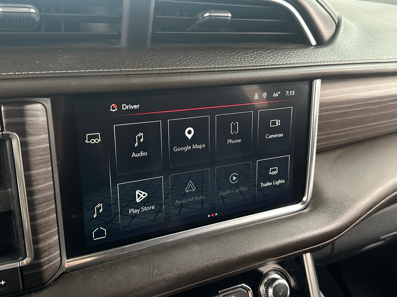 Thumbnail: 2023 GMC Yukon XL - 3