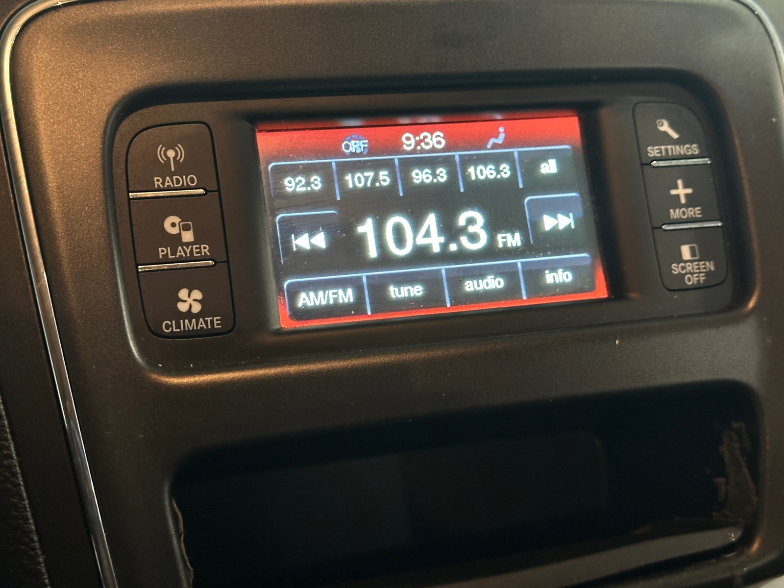 Thumbnail: 2019 Dodge Journey - 4