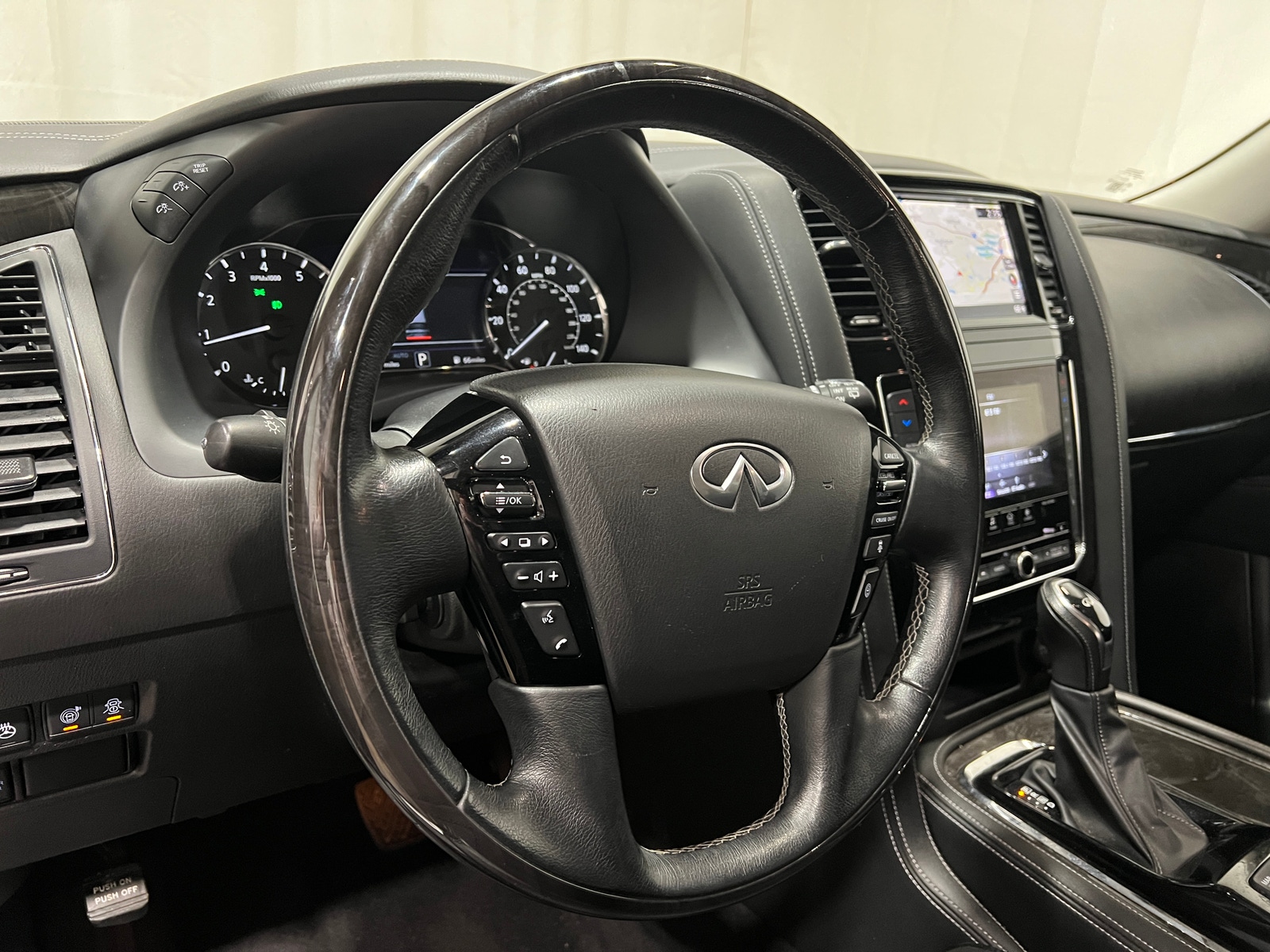 Thumbnail: 2020 INFINITI QX80 - 4