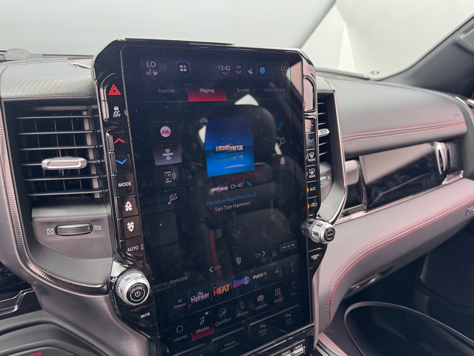 Thumbnail: 2026 RAM 1500 - 3