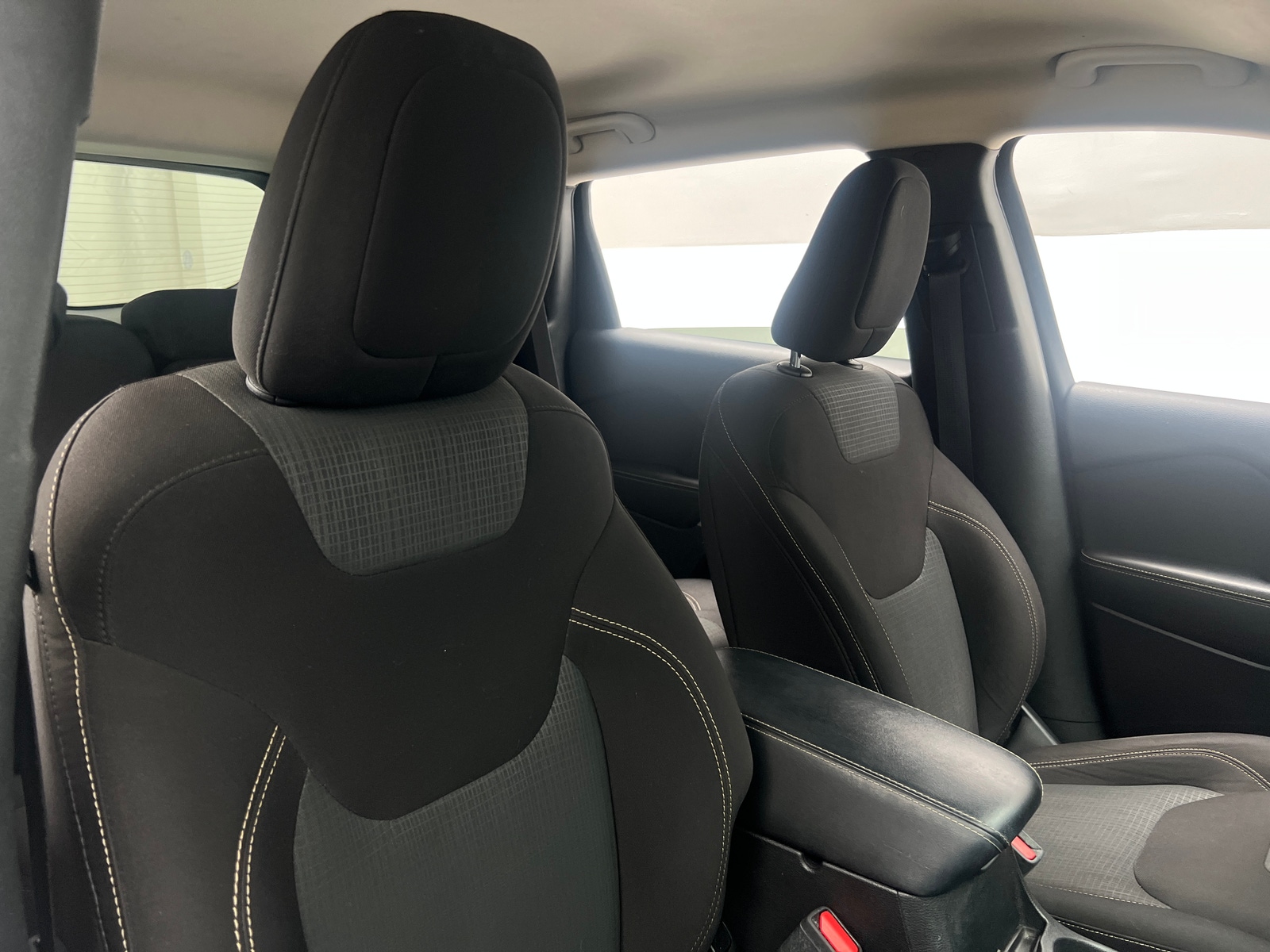 Thumbnail: 2017 Jeep Cherokee - 2