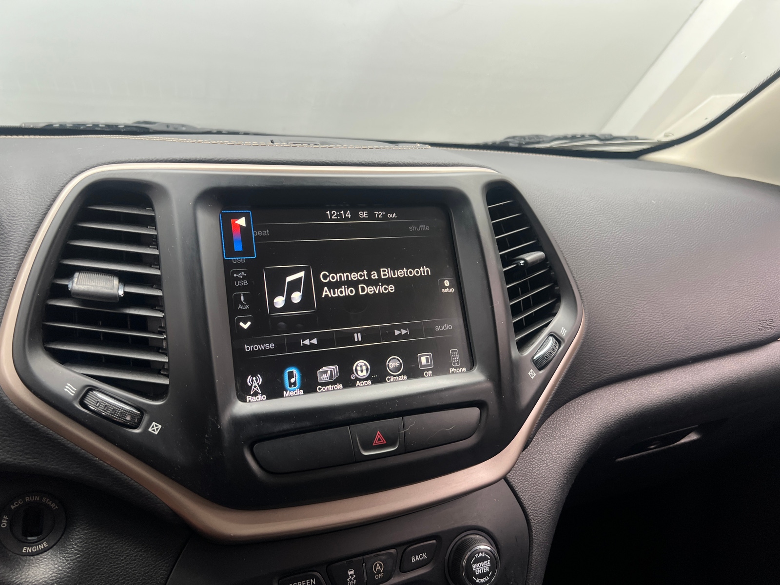 Thumbnail: 2017 Jeep Cherokee - 4