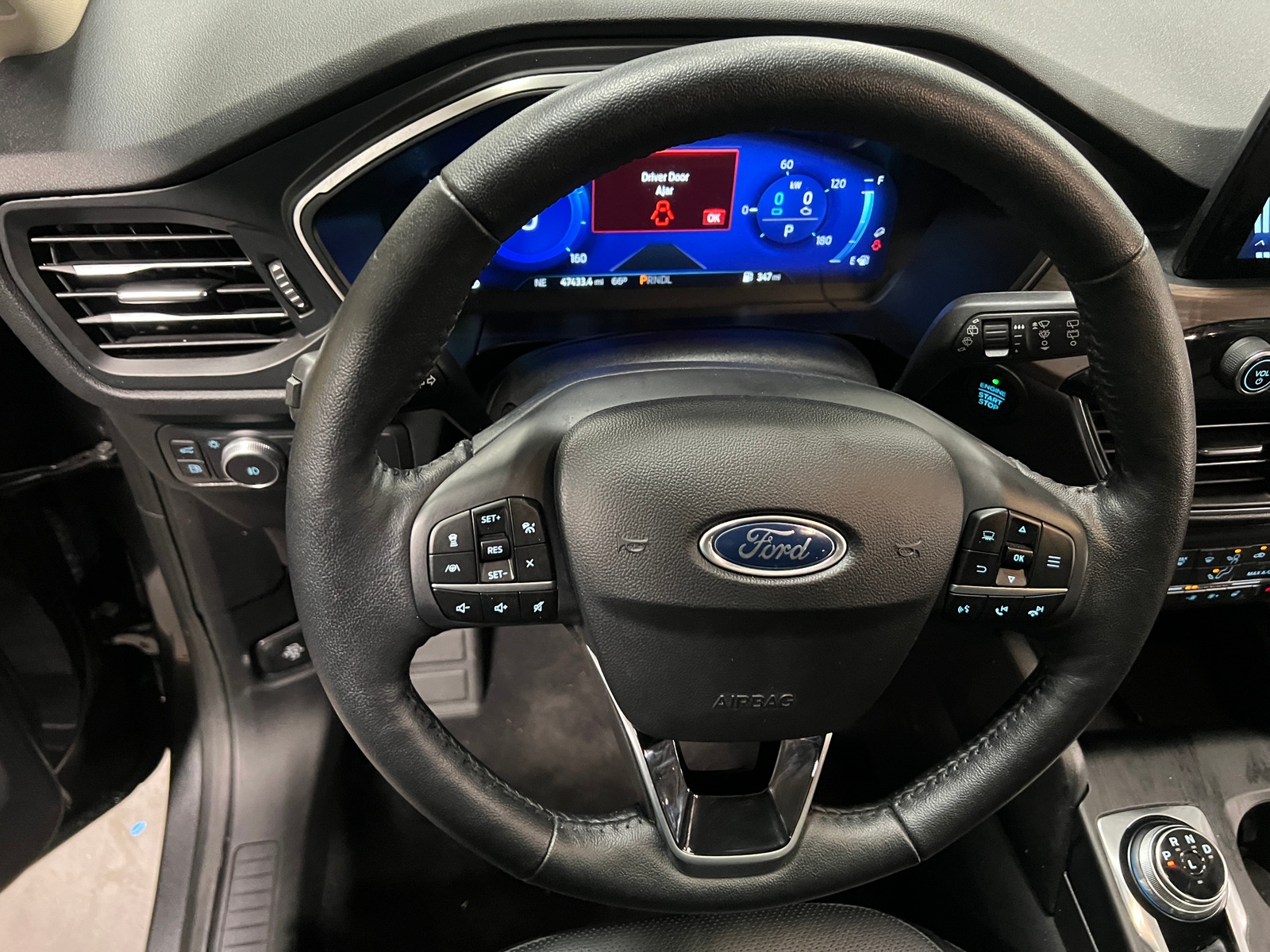 Thumbnail: 2020 Ford Escape - 4