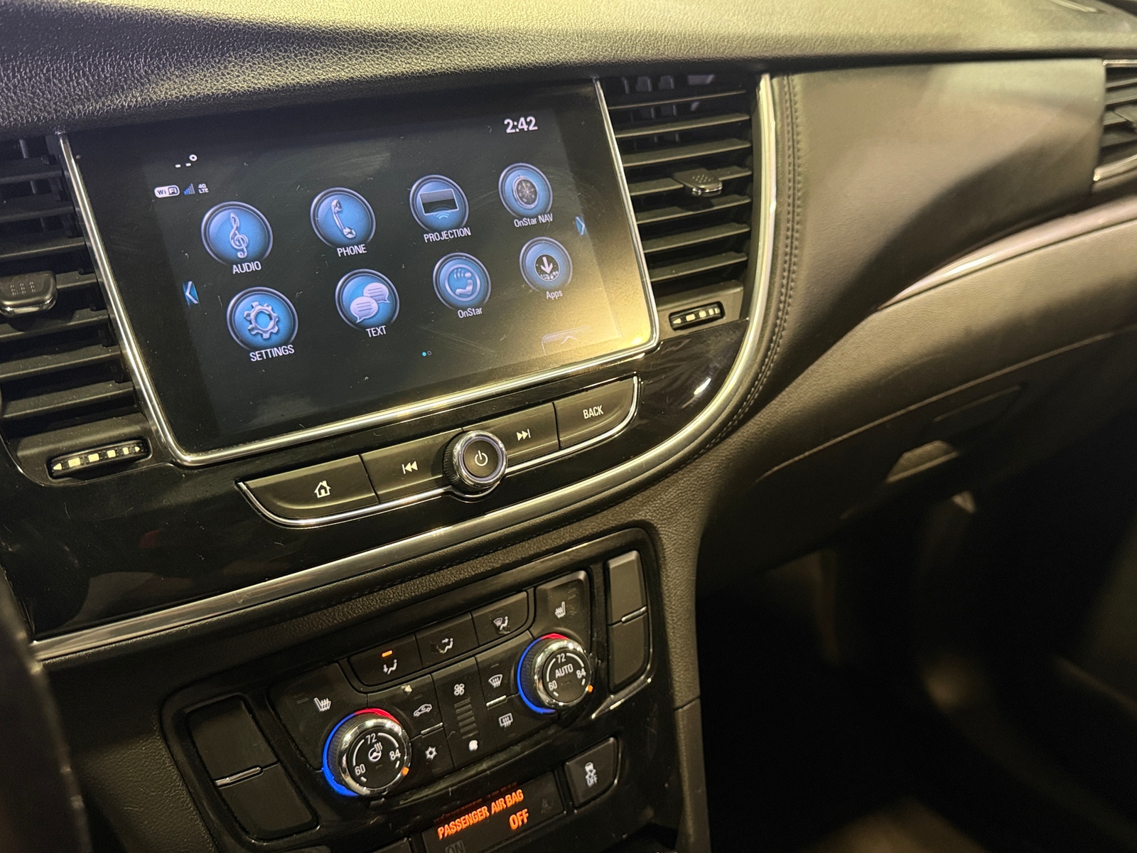 Thumbnail: 2018 Buick Encore - 3