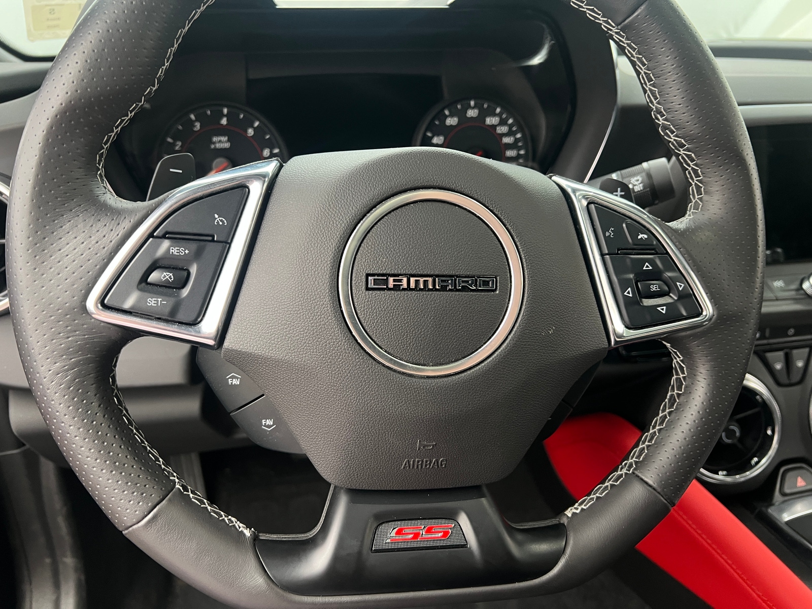 Thumbnail: 2023 Chevrolet Camaro - 4