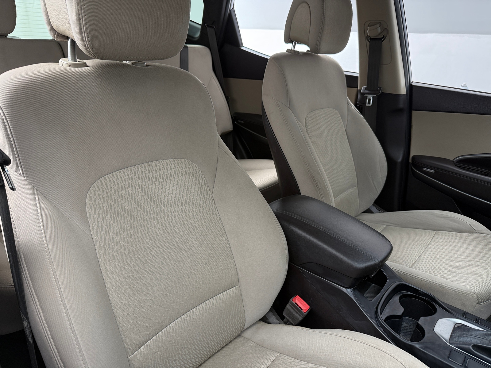 Thumbnail: 2018 Hyundai Santa Fe - 2