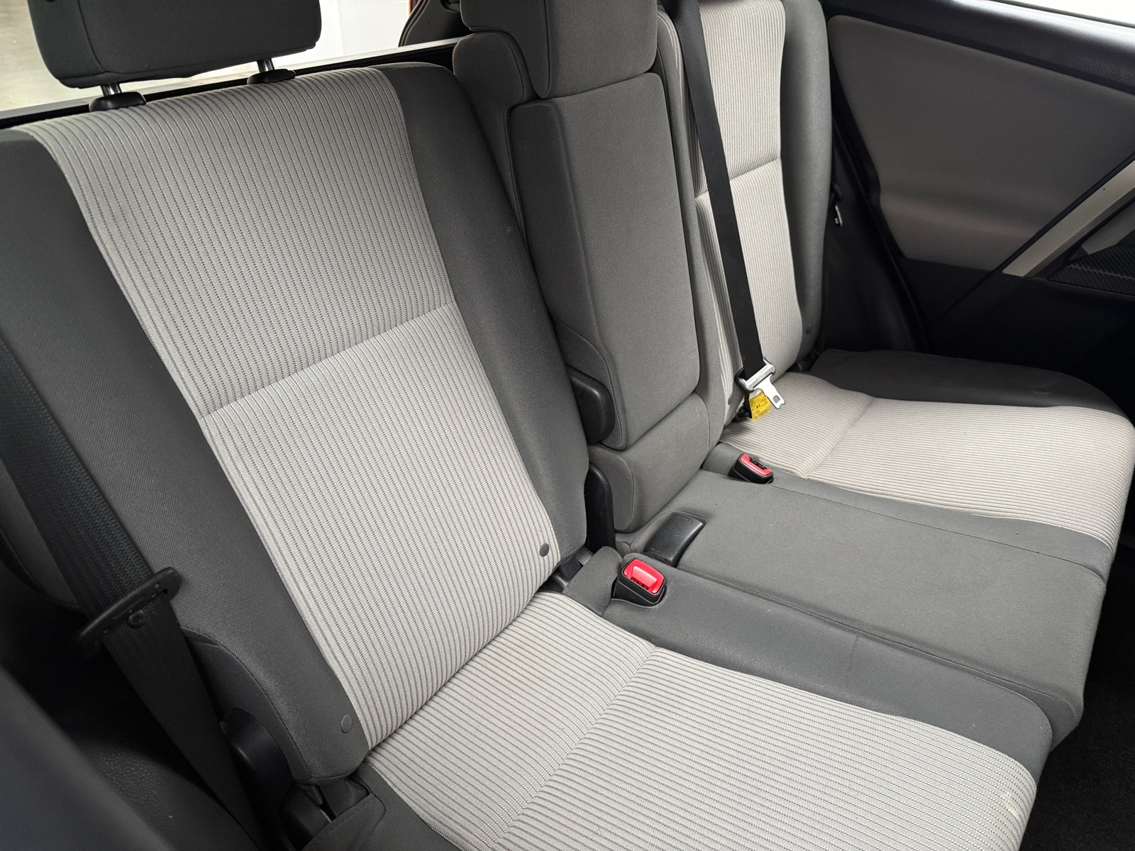 Thumbnail: 2014 Toyota RAV4 - 6