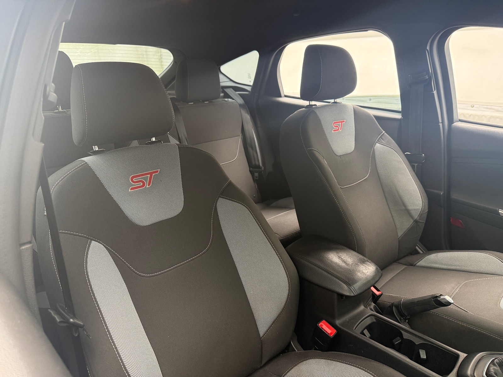 Thumbnail: 2018 Ford Focus - 2