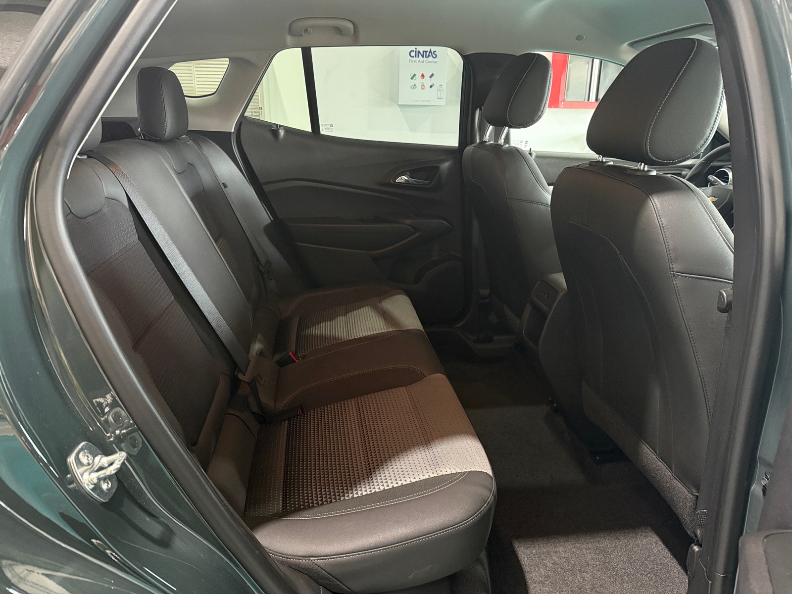 Thumbnail: 2025 Chevrolet Trax - 6