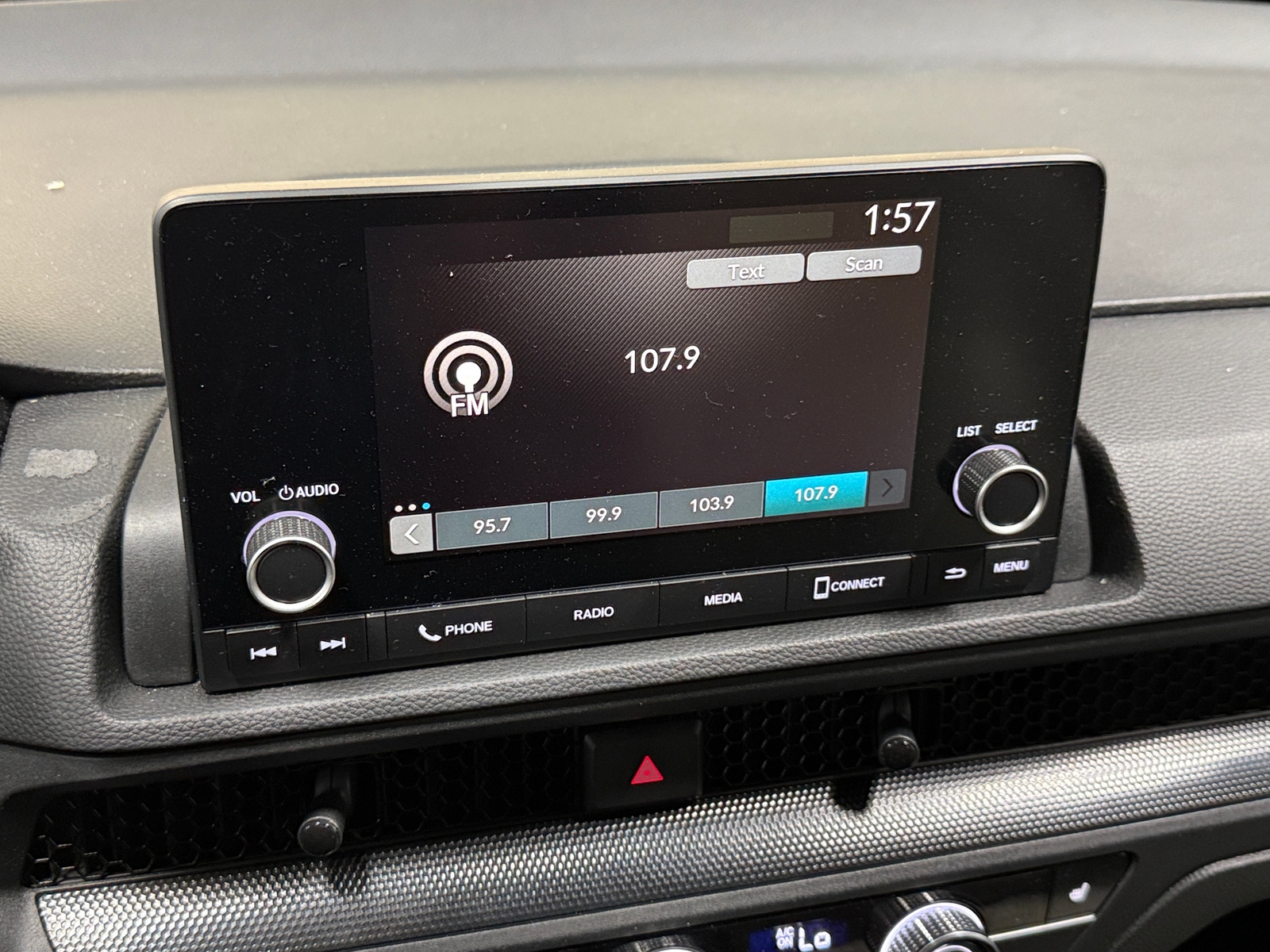 Thumbnail: 2023 Honda CR-V - 4