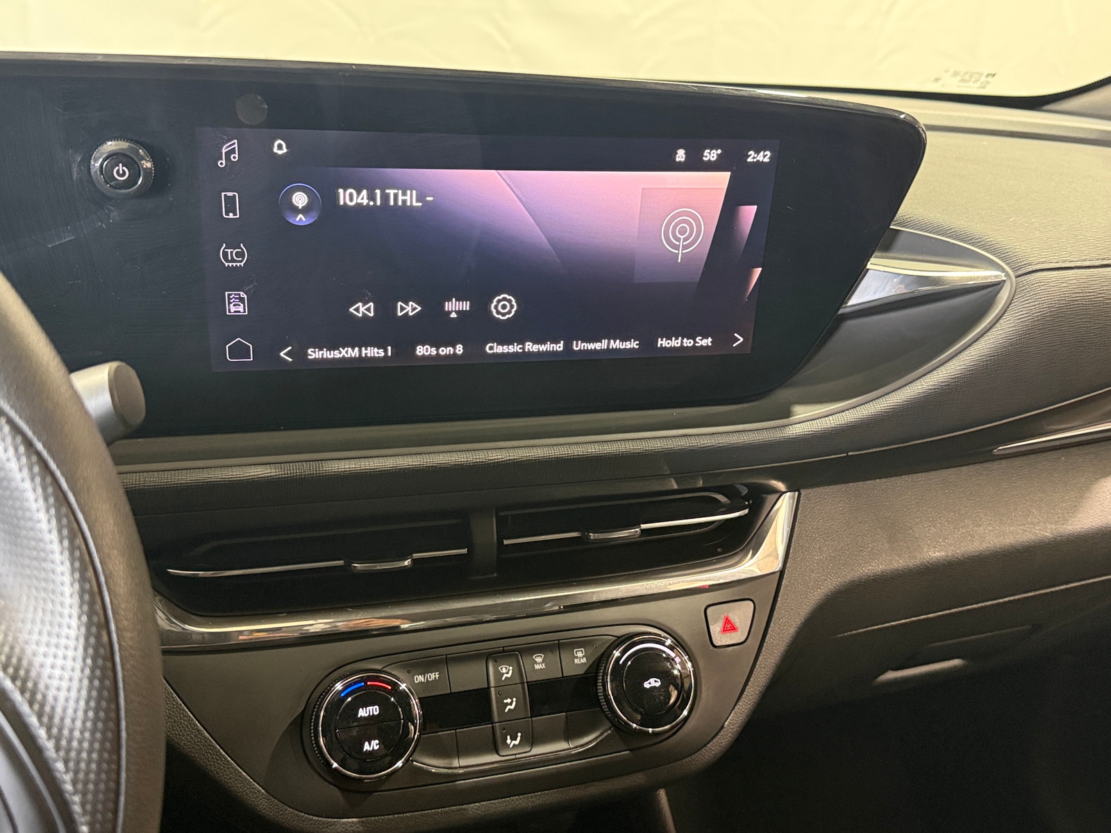 Thumbnail: 2025 Buick Envista - 4