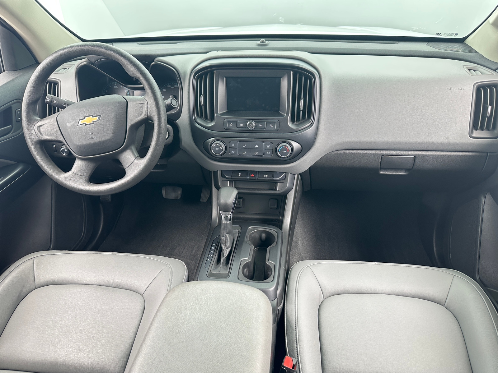 Thumbnail: 2022 Chevrolet Colorado - 3