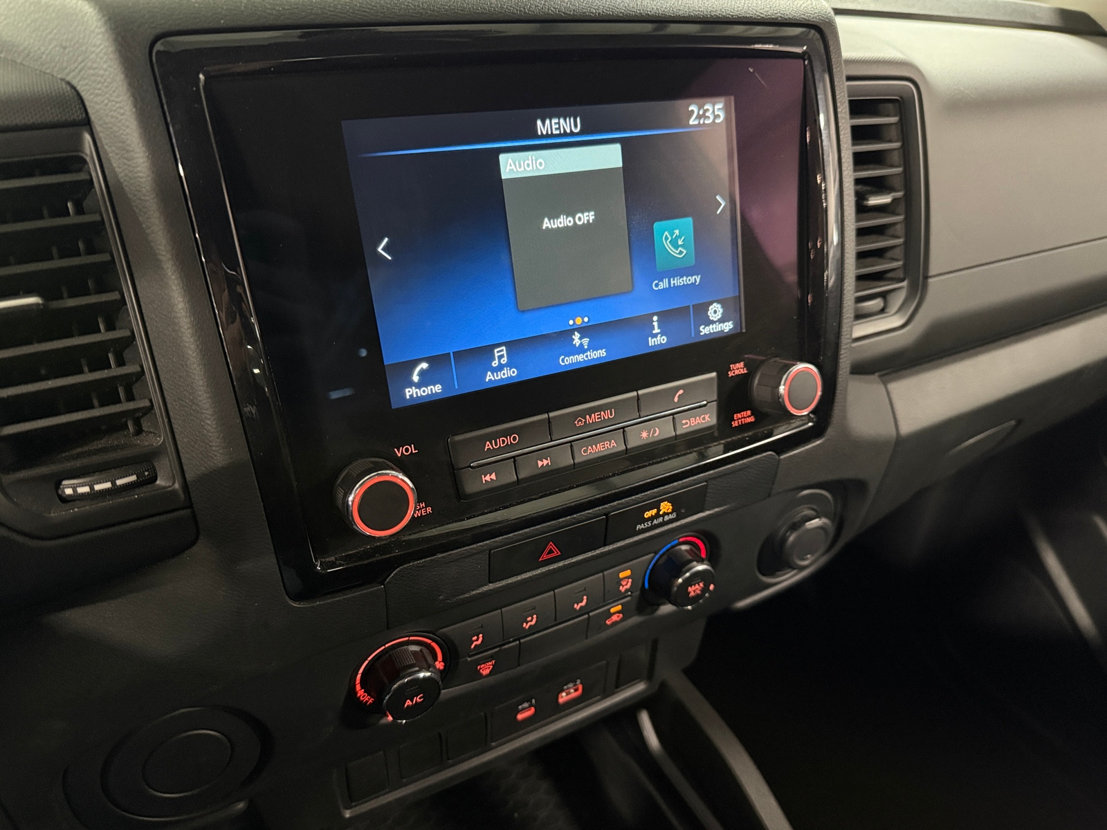 Thumbnail: 2022 Nissan Frontier - 4