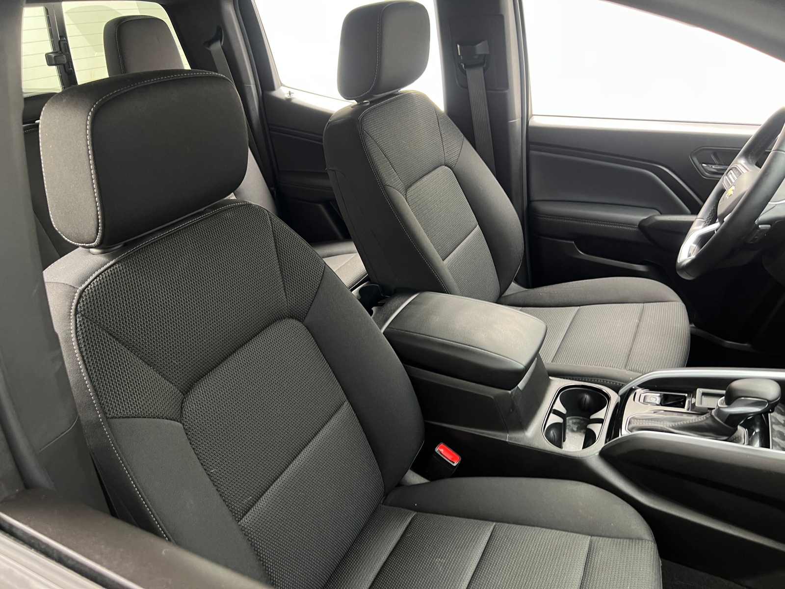 Thumbnail: 2024 Chevrolet Colorado - 2