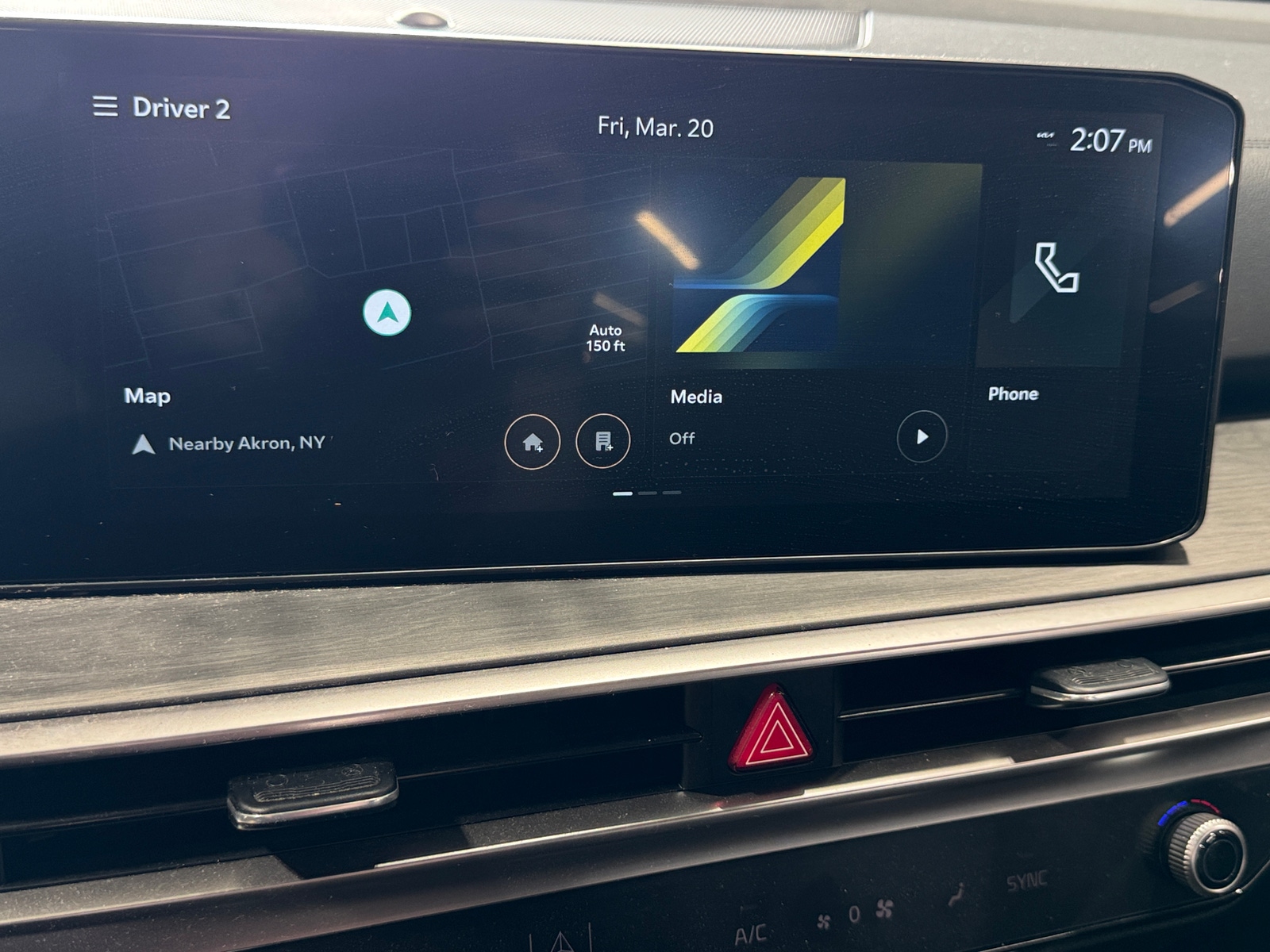 Thumbnail: 2024 Kia Sorento - 3