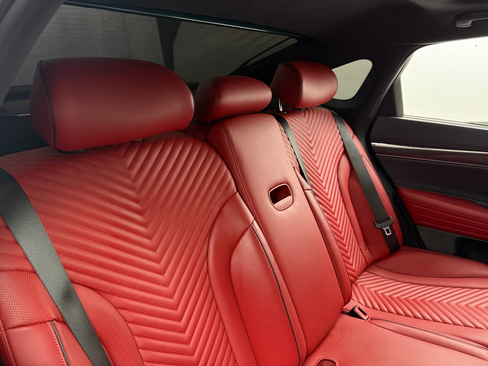 Thumbnail: 2022 Genesis G80 - 5