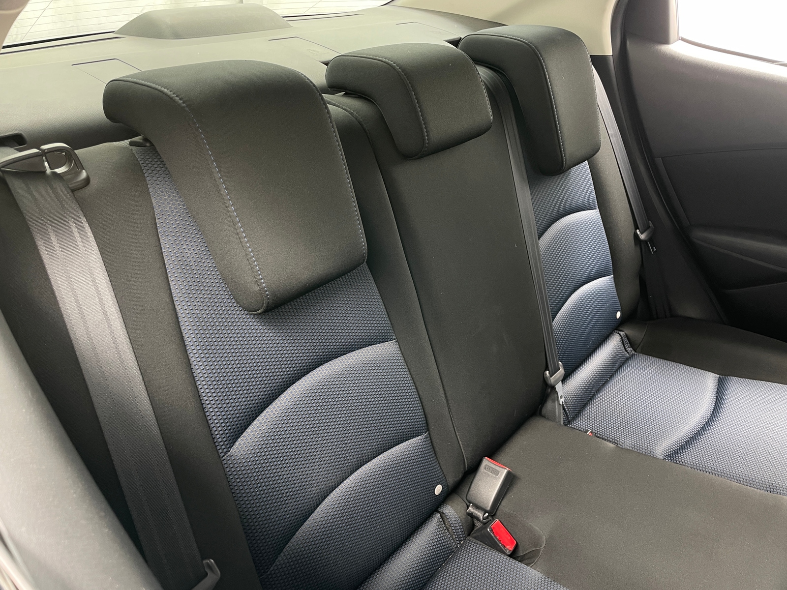 Thumbnail: 2017 Toyota Yaris iA - 6