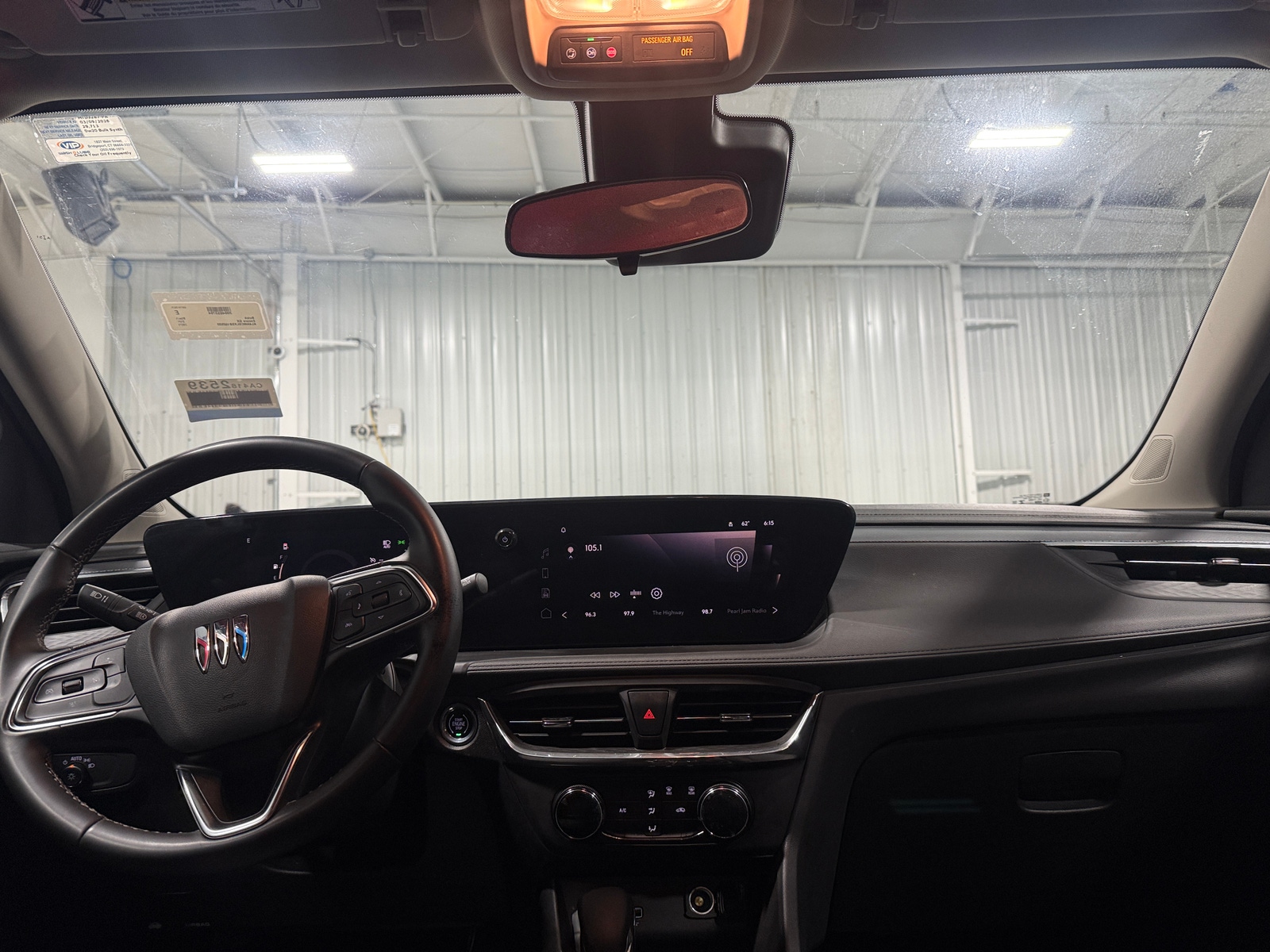 Thumbnail: 2025 Buick Encore GX - 3