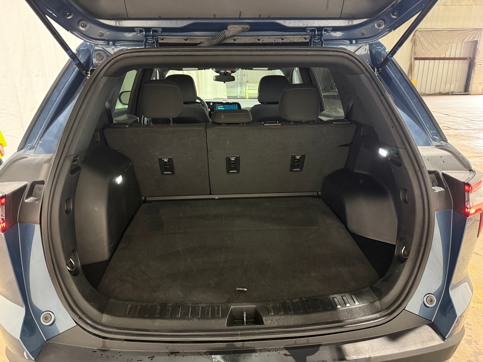 Thumbnail: 2025 Chevrolet Equinox - 7