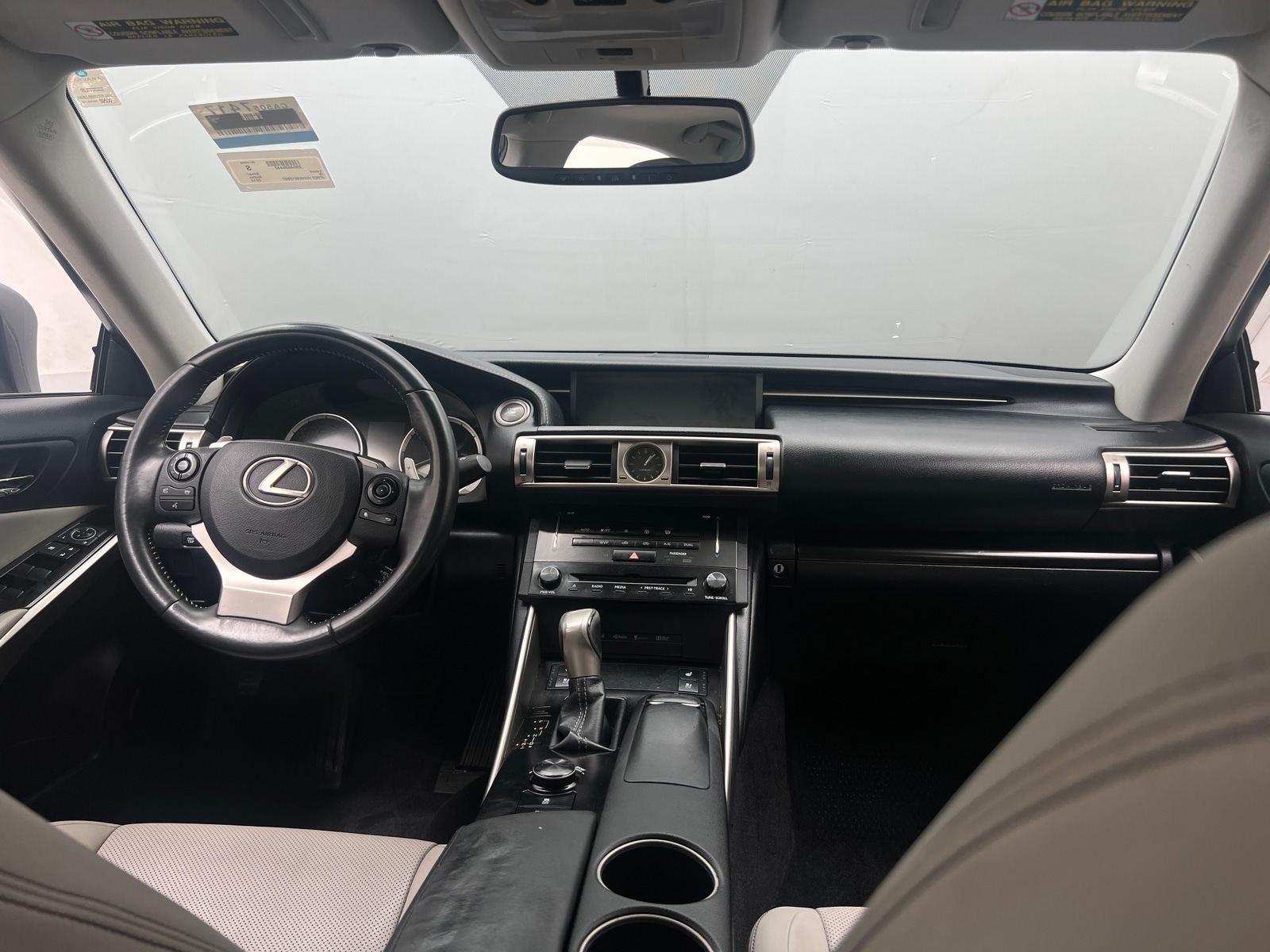 Thumbnail: 2014 Lexus IS - 2