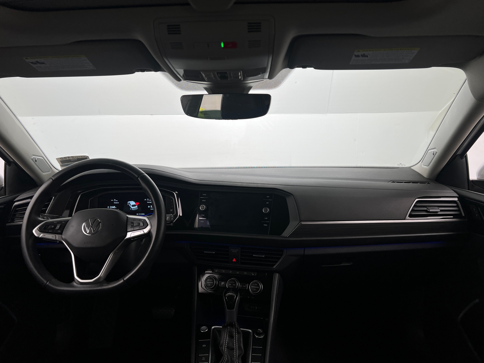 Thumbnail: 2022 Volkswagen Jetta - 2