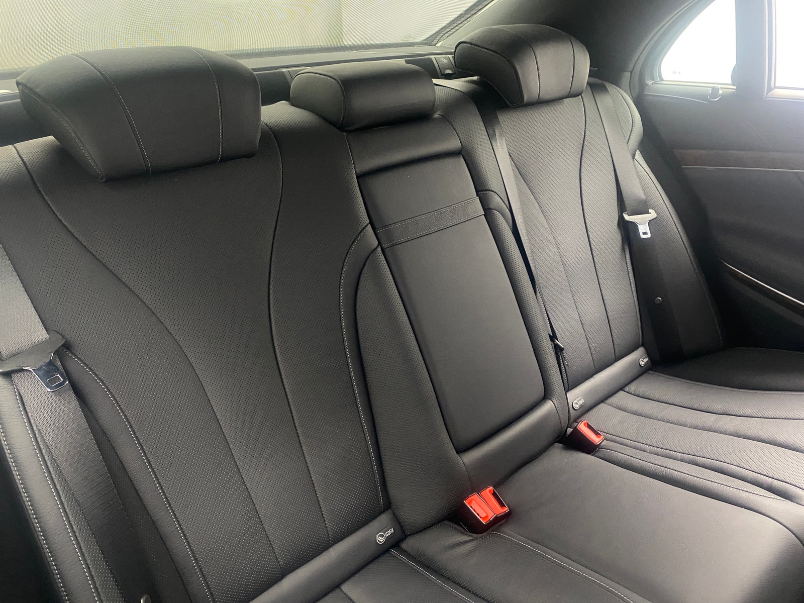 Thumbnail: 2017 Mercedes-Benz S-Class - 5